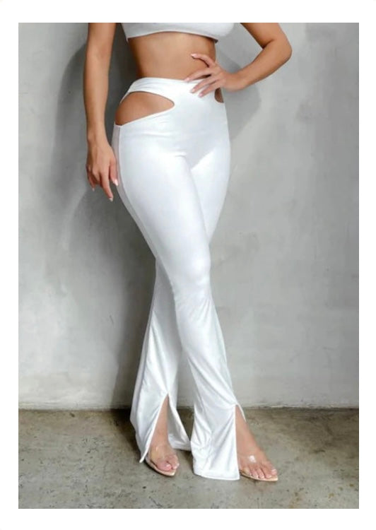 Cut-out Pants